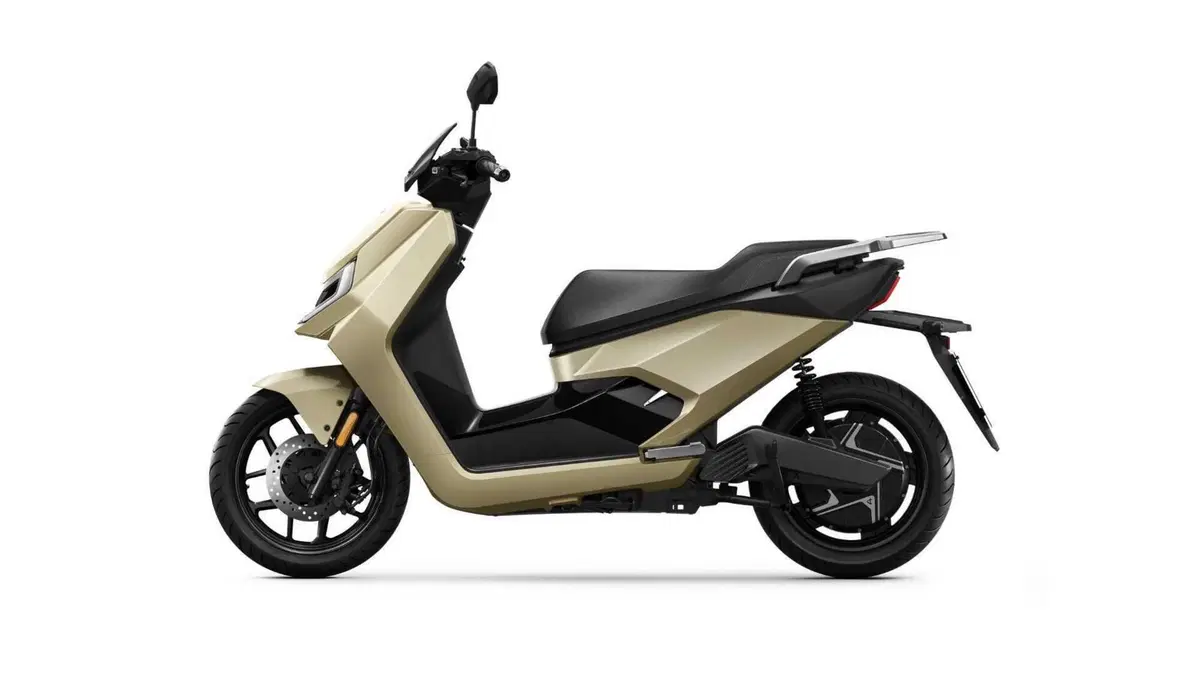 Niu FQi FQi 500 (2025 - 26) (4)