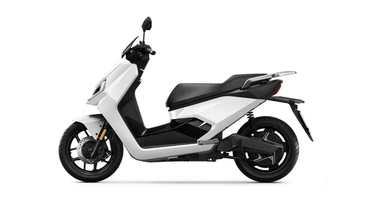 Niu FQi FQi 500 (2025 - 26) (6)