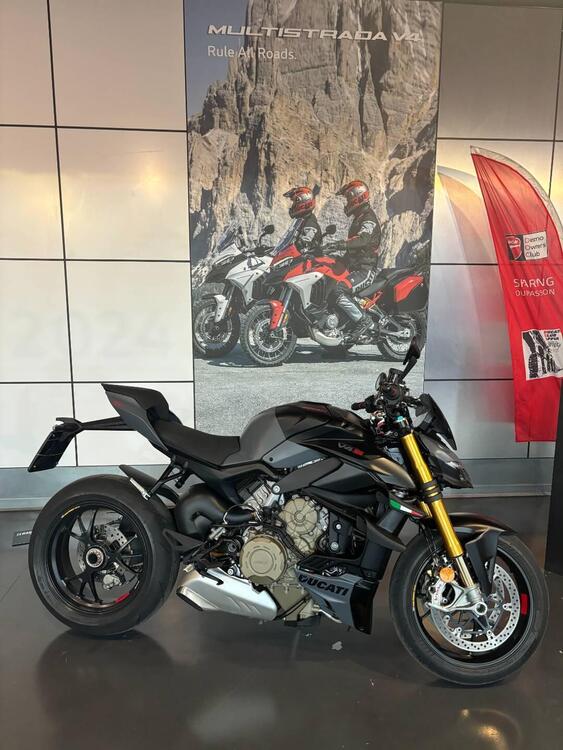 Ducati Streetfighter V4 S (2023 - 24) (2)