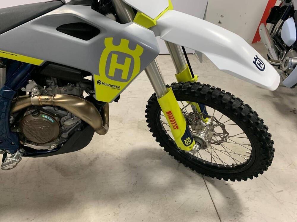 Husqvarna FC 450 (2023) (2)