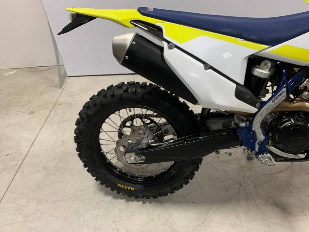 Husqvarna FE 350 (2023) (2)