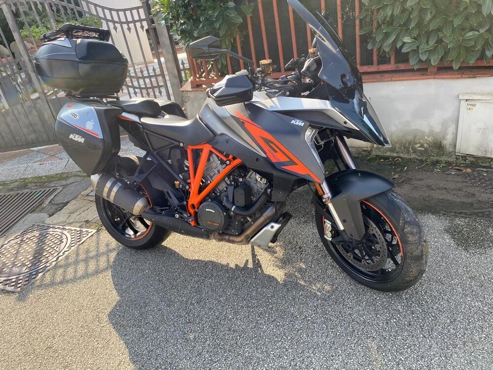 KTM 1290 Super Duke GT ABS (2016 - 18) (4)