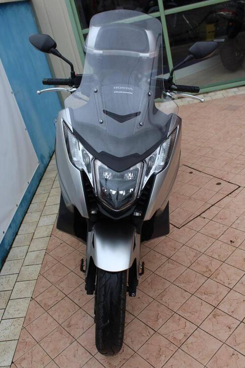 Honda Integra 750 DCT Sport (2017) (3)