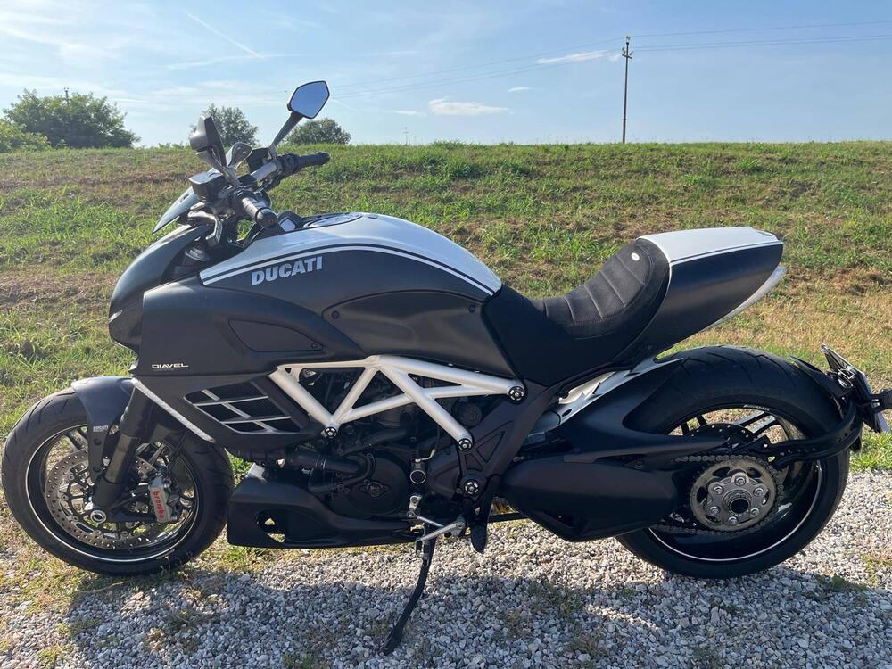 Ducati Diavel 1200 AMG (2012)