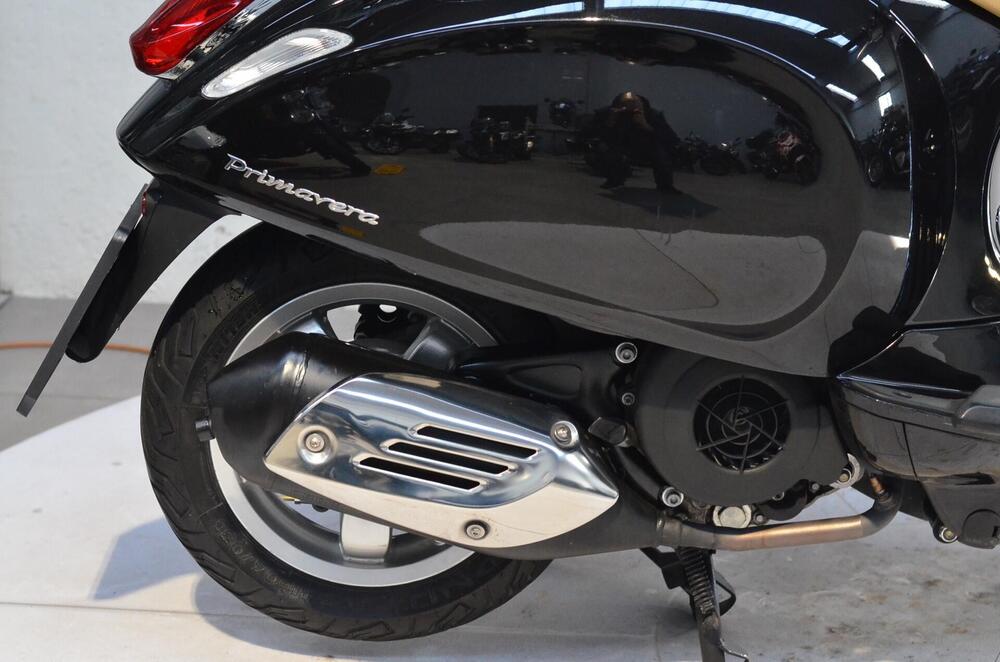 Vespa Primavera 125 3V ie (2014 - 16) (2)