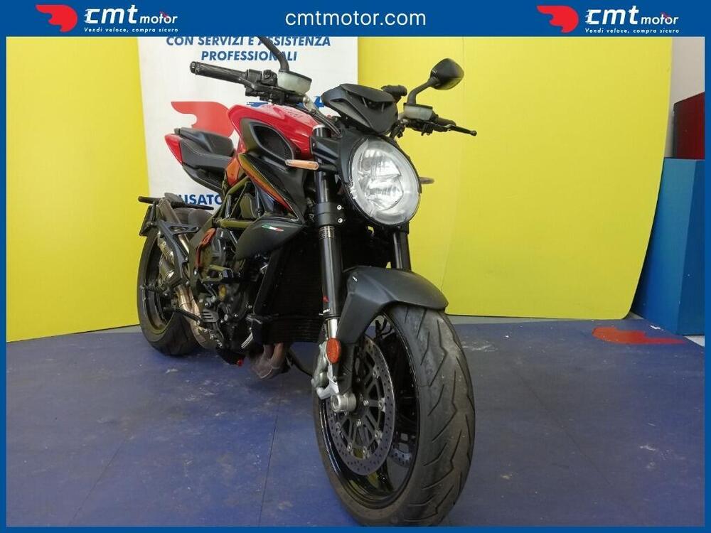 MV Agusta Brutale 800 Rosso (2021 - 23) (2)