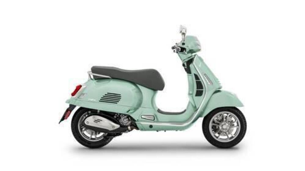 Vespa GTS 300 (2023 - 24)