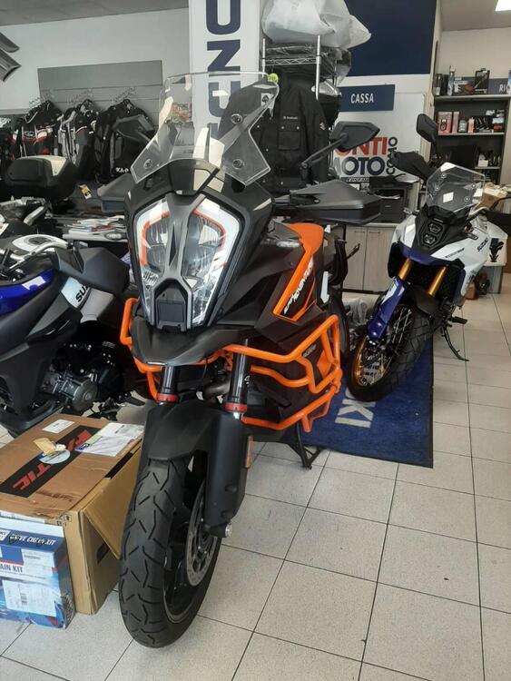 KTM 1290 Super Adventure S (2021)