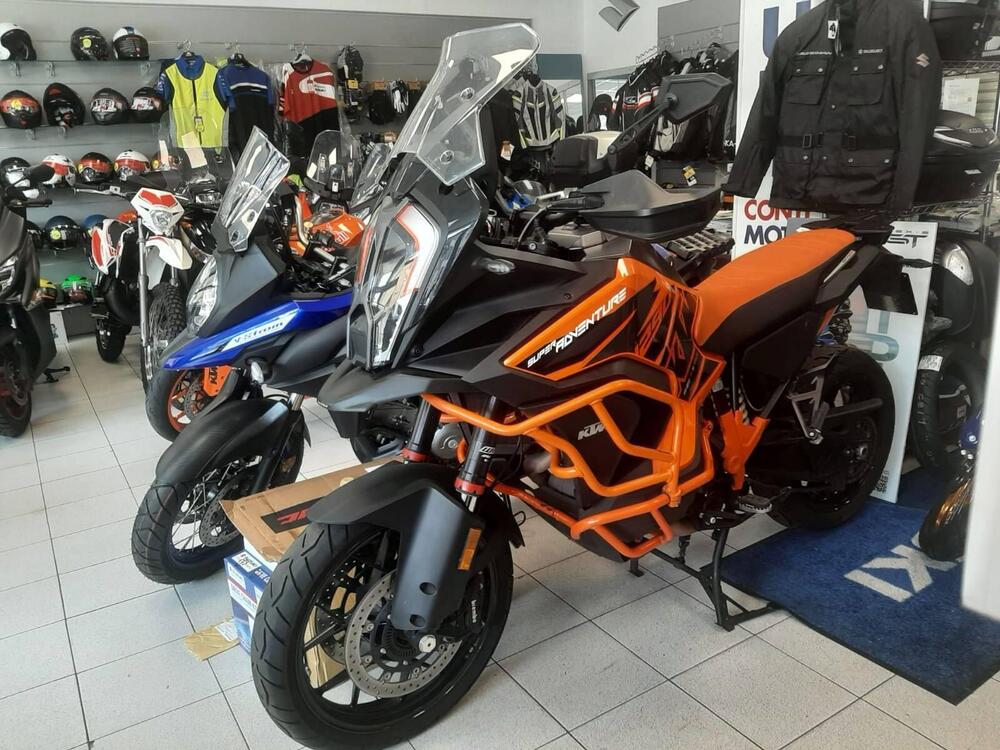 KTM 1290 Super Adventure S (2021) (2)