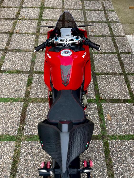 Ducati Panigale V4 S 1100 (2021) (4)