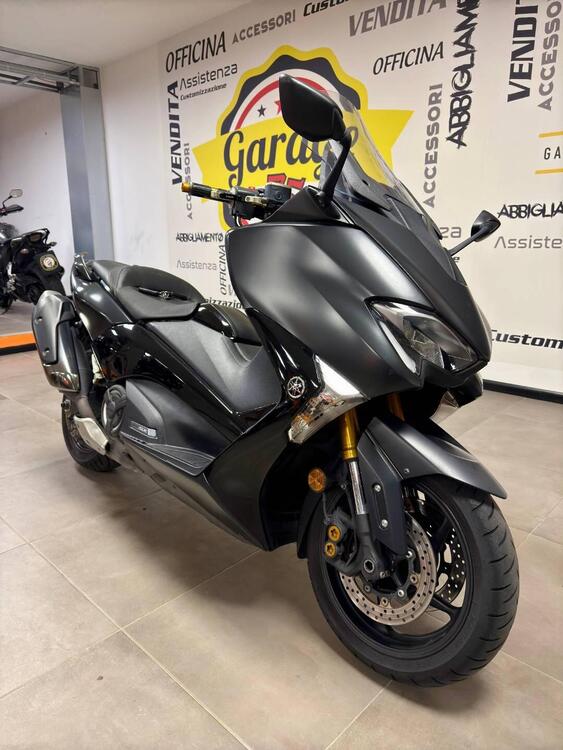 Yamaha T-Max 530 SX (2017 - 19) (2)