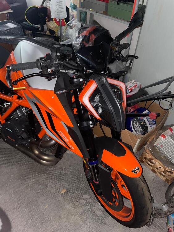 KTM 1290 Super Duke R (2022 - 23) (3)