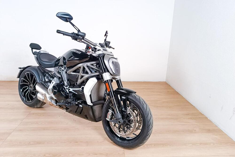 Ducati XDiavel 1262 S (2016 - 20) (2)