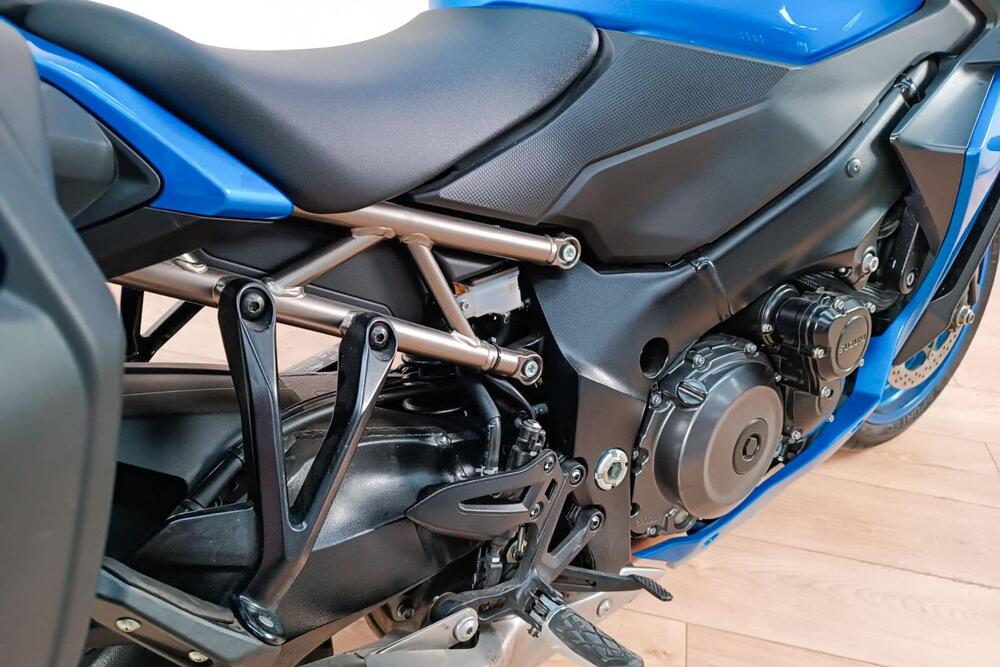 Suzuki GSX S 1000 F ABS (2014 -17) (4)