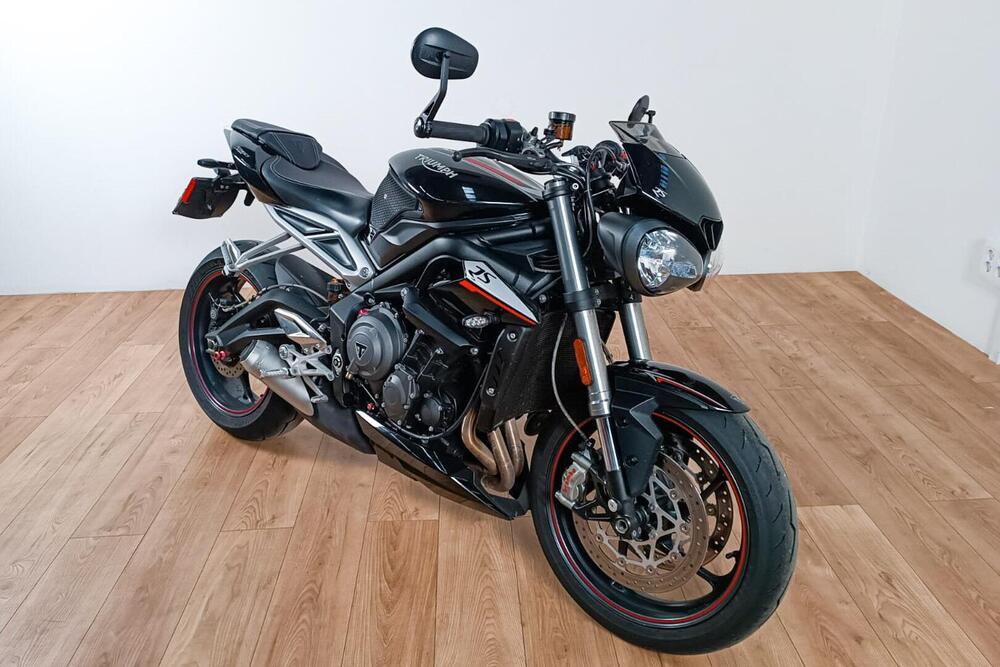 Triumph Street Triple 765 RS (2023 - 24) (2)