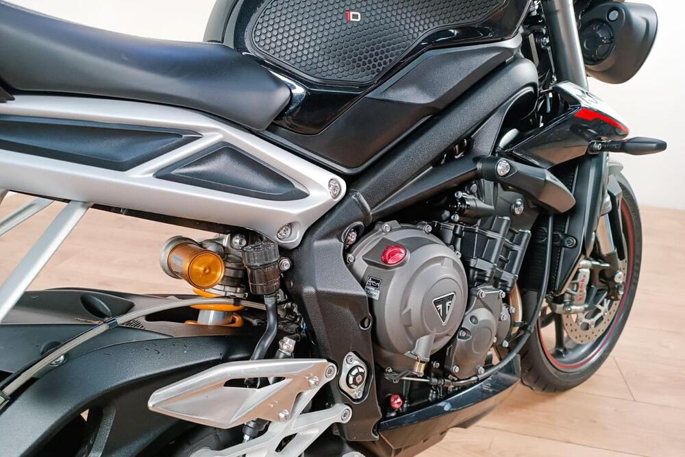 Triumph Street Triple 765 RS (2023 - 24) (4)