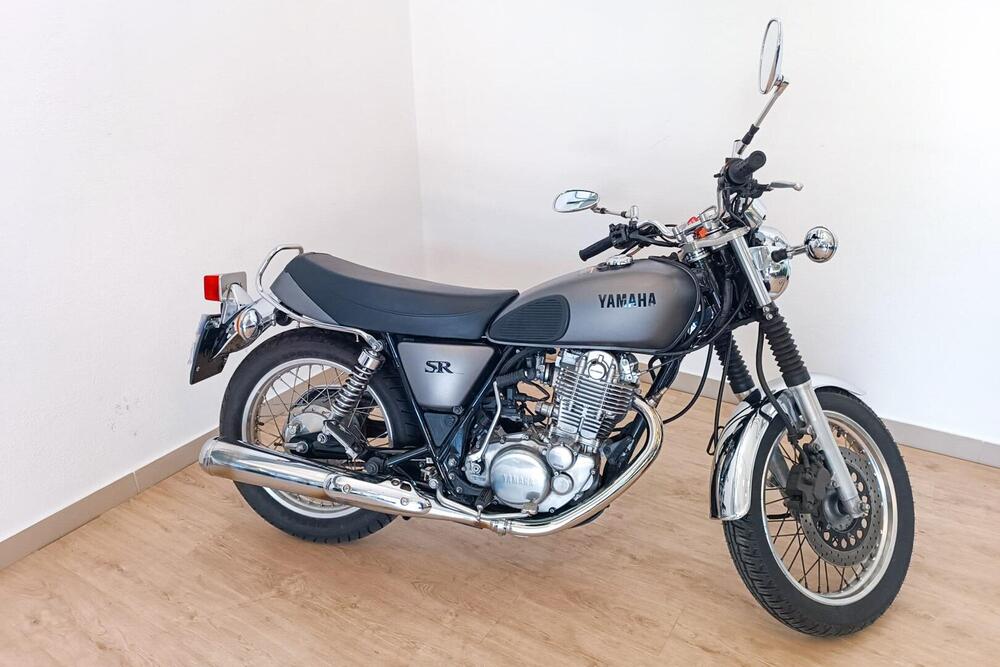 Yamaha SR 400 (2013 - 17)