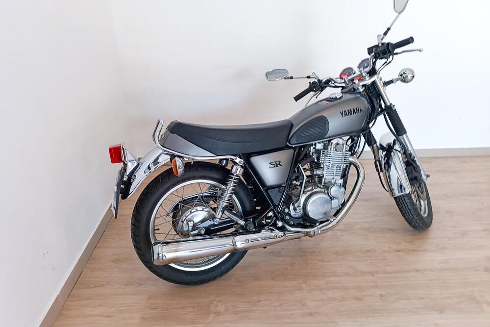 Yamaha SR 400 (2013 - 17) (3)