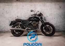 Moto Guzzi V7 Stone (2012 - 15) usata