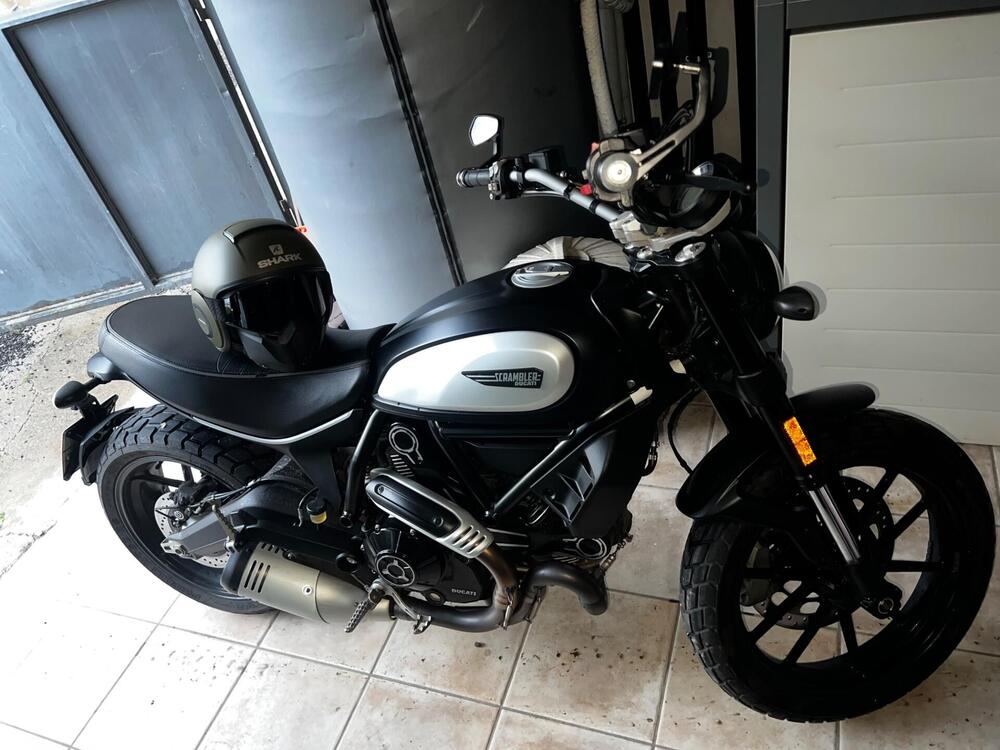 Ducati Scrambler 800 Icon Dark (2020) (4)