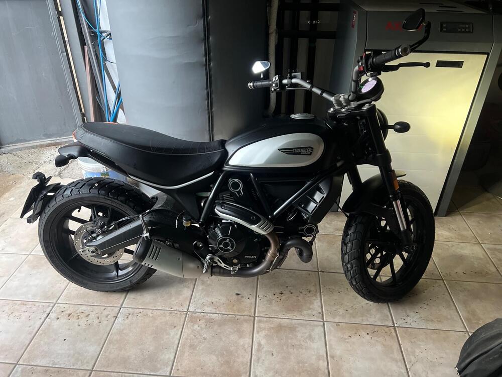 Ducati Scrambler 800 Icon Dark (2020) (5)