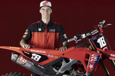 Valerio Lata firma con Honda HRC, correr&agrave; il mondiale MX2