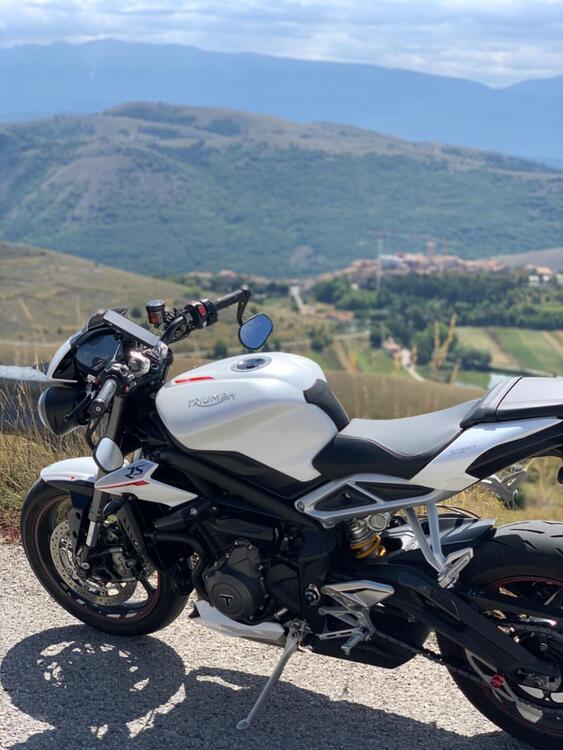 Triumph Street Triple RS (2017 - 19)