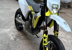 Husqvarna 701 Supermoto (2022) usata