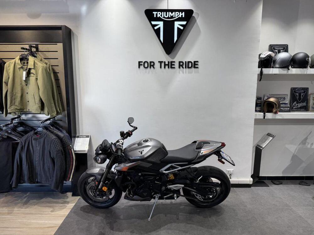 Triumph Street Triple 765 RS (2023 - 24)