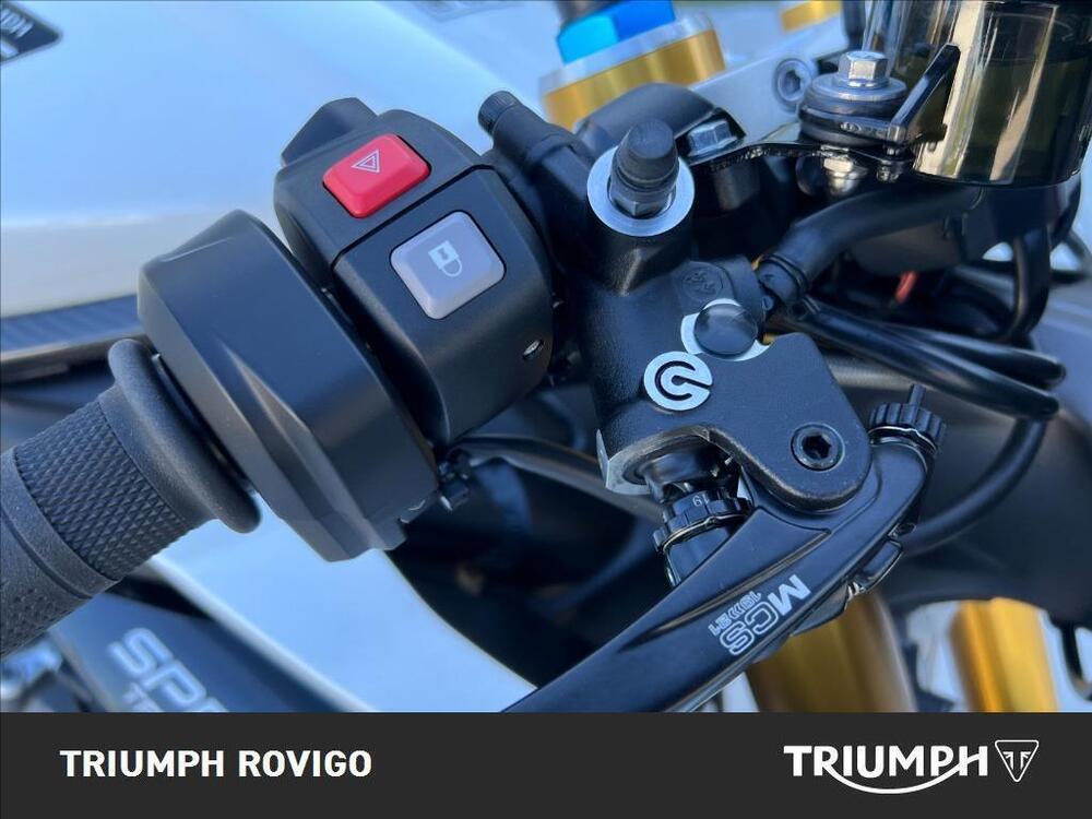 Triumph Speed Triple 1200 RR (2022 - 24) (4)