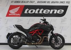 Ducati Diavel 1200 Carbon (2010 - 13) usata