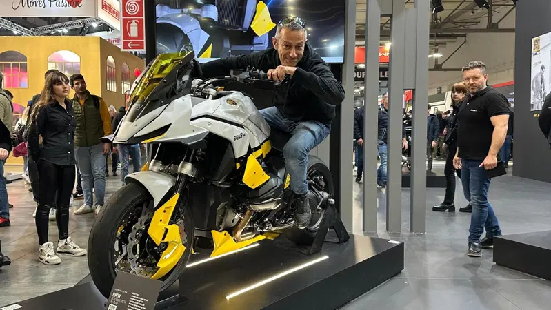 EICMA 2024 - PUIG: La GS 1300 va in "Pista" [VIDEO]