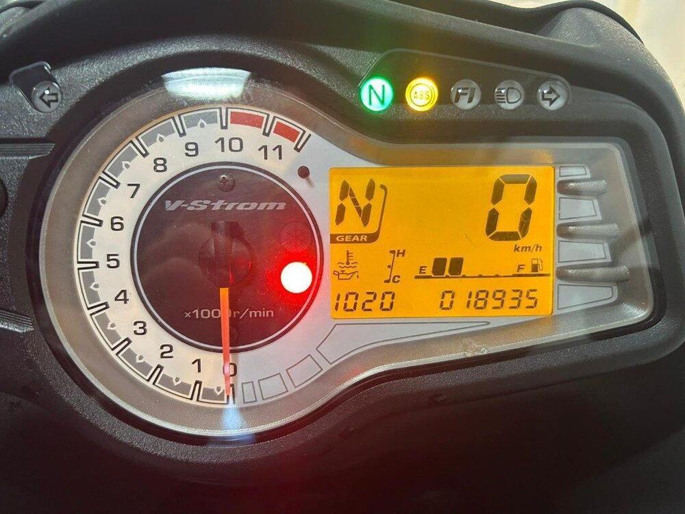 Suzuki V-Strom 650 ABS (2011 - 17) (4)