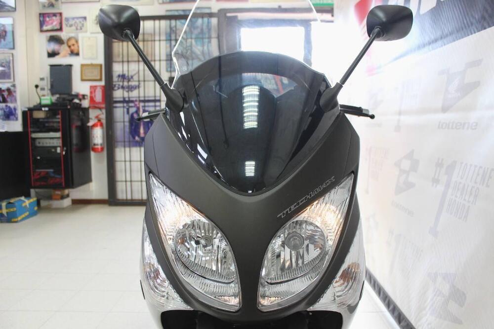 Yamaha T-Max 500 Tech Max (2011 - 13) (4)