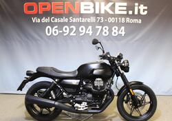 Moto Guzzi V7 Stone (2021 - 24) nuova