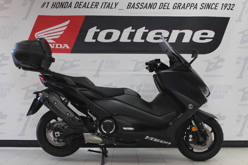 Yamaha T-Max 560 (2022 - 24)