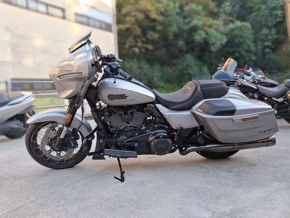 Harley-Davidson CVO Street Glide (2023) (2)