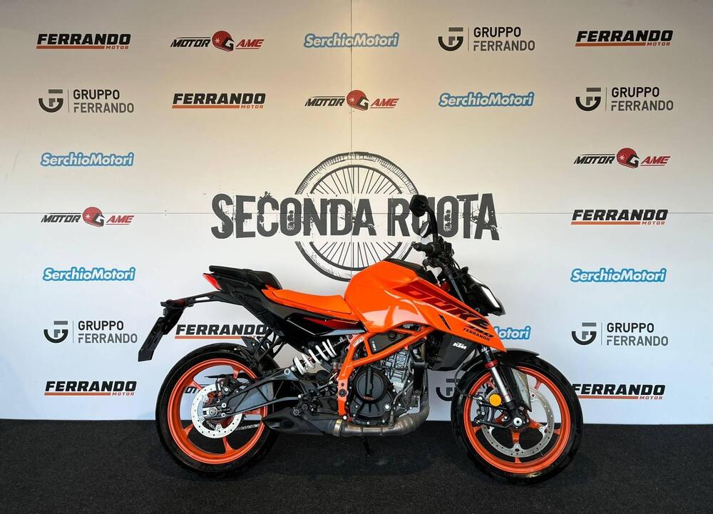 KTM 390 Duke (2024)