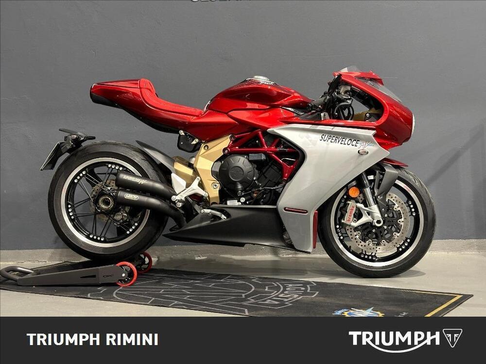 MV Agusta Superveloce 800 (2021 - 24) (2)