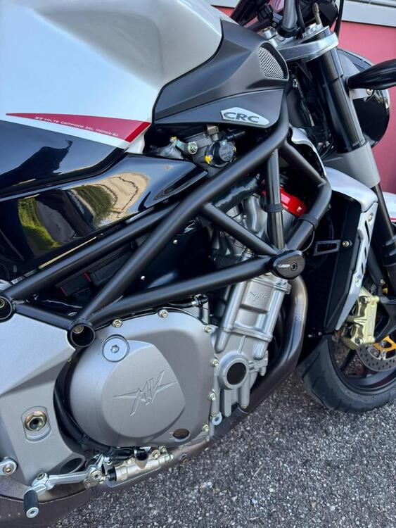 MV Agusta Brutale 910 R (2006 - 11) (3)