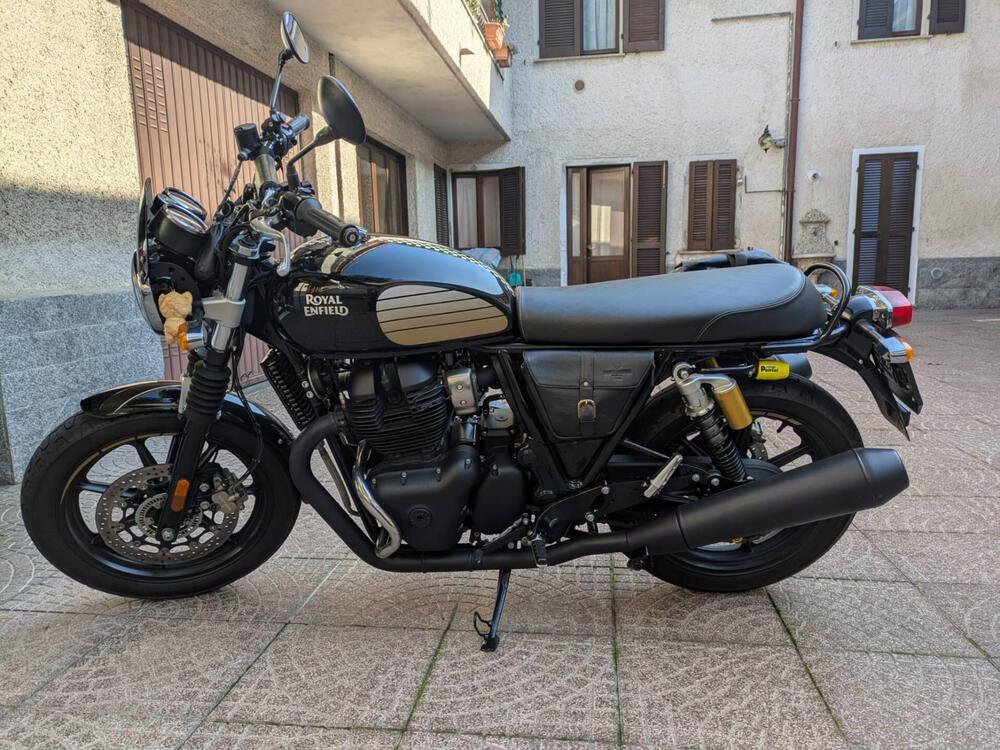 Royal Enfield Interceptor 650 (2021 - 24)