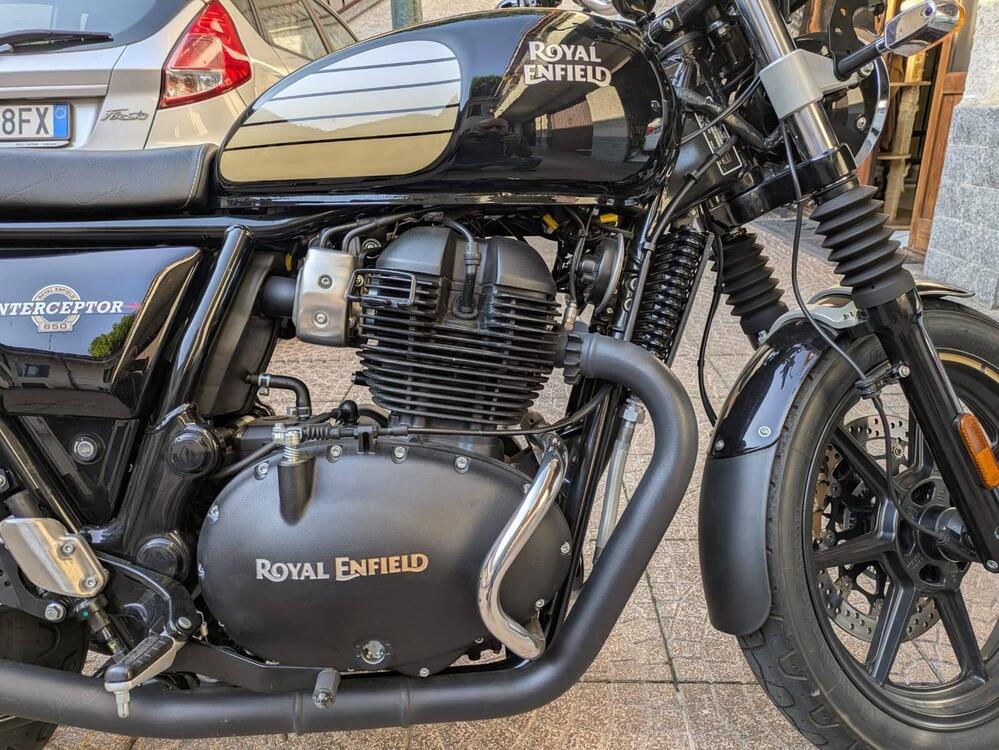 Royal Enfield Interceptor 650 (2021 - 24) (4)