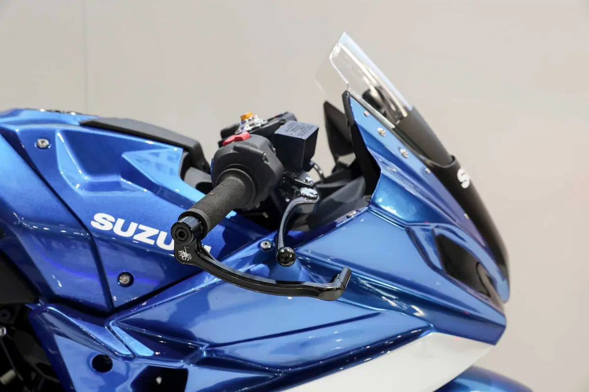 Presentato a EICMA 2024 il Trofeo monomarca Suzuki GSX-8R CUP (6)