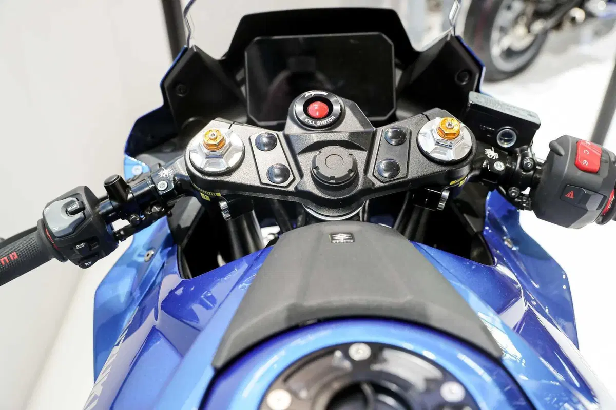 Presentato a EICMA 2024 il Trofeo monomarca Suzuki GSX-8R CUP (12)