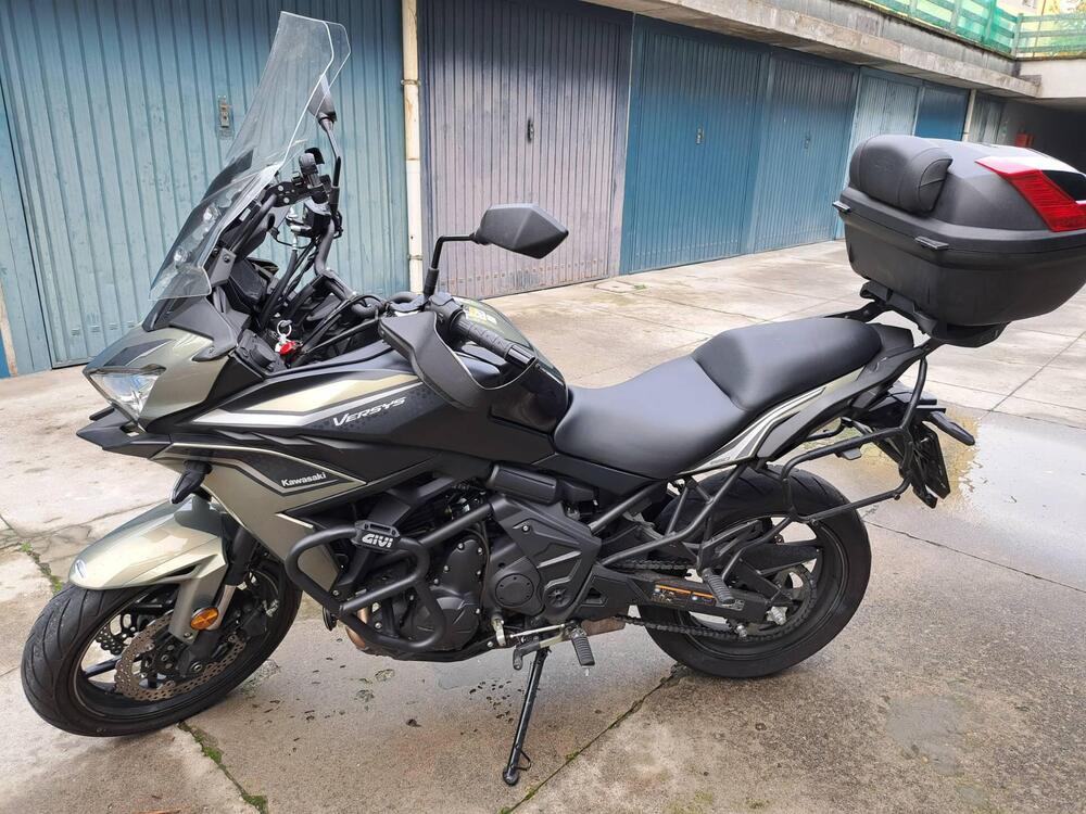 Kawasaki Versys 650 Urban (2022 - 24) (4)