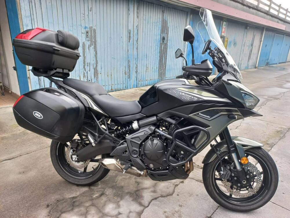 Kawasaki Versys 650 Urban (2022 - 24) (5)