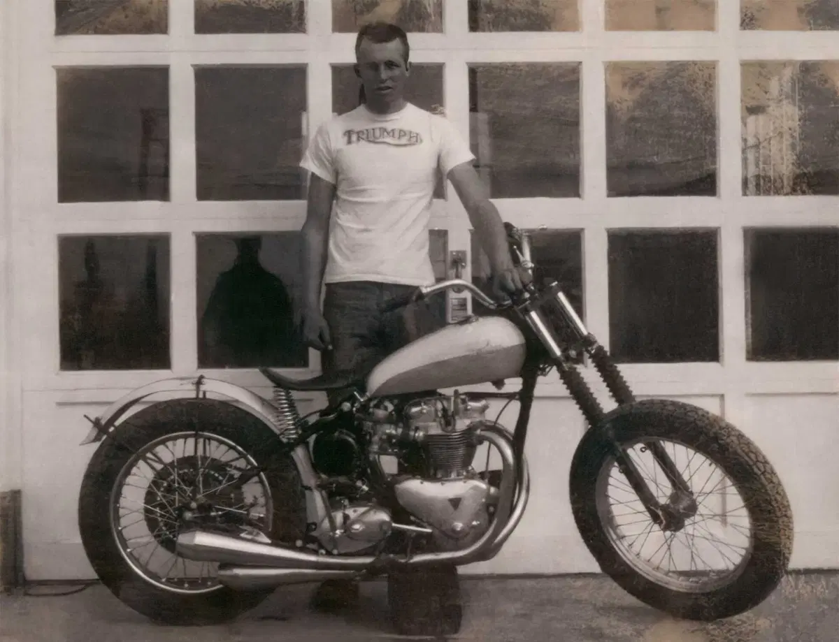 Triumph Rocket 3 Evel Knievel: soltanto 500 esemplari per celebrare lo stuntman statunitense (12)
