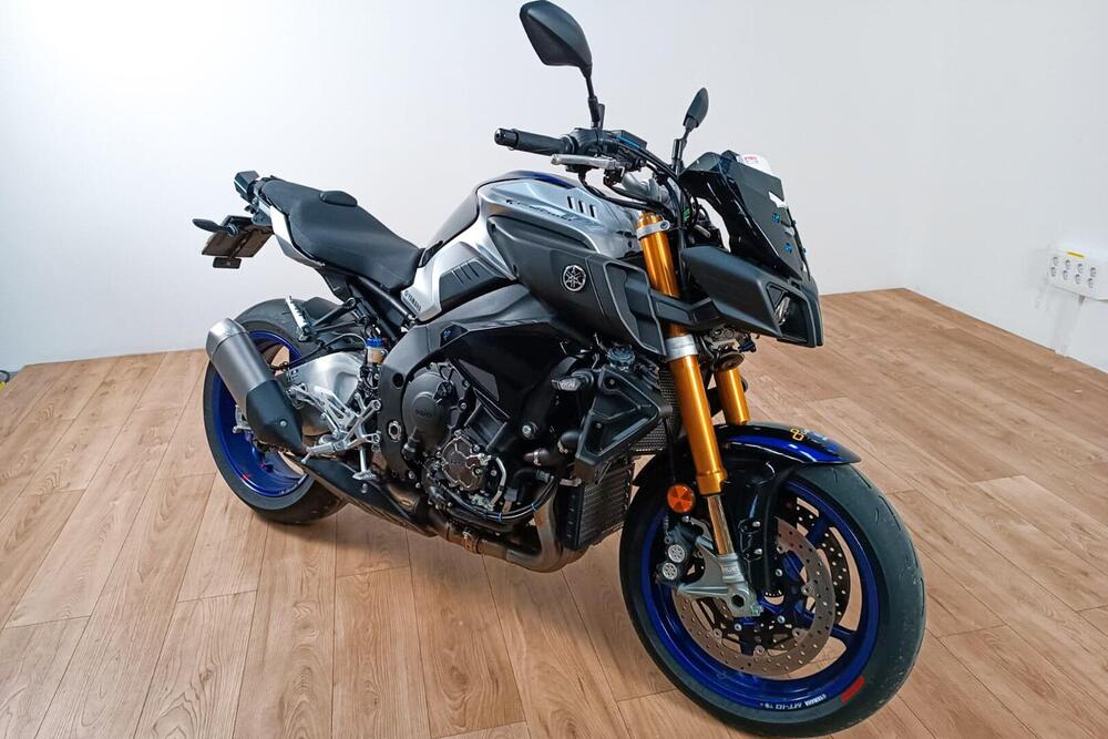 Yamaha MT-10 SP (2017 - 20) (2)