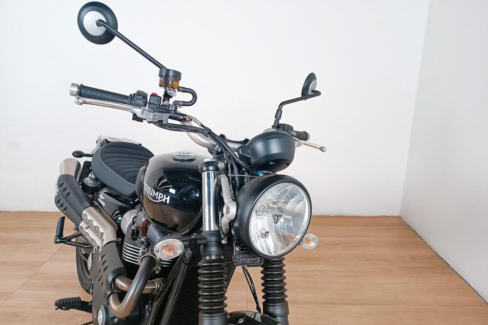 Triumph Street Scrambler 900 (2017 - 18) (5)