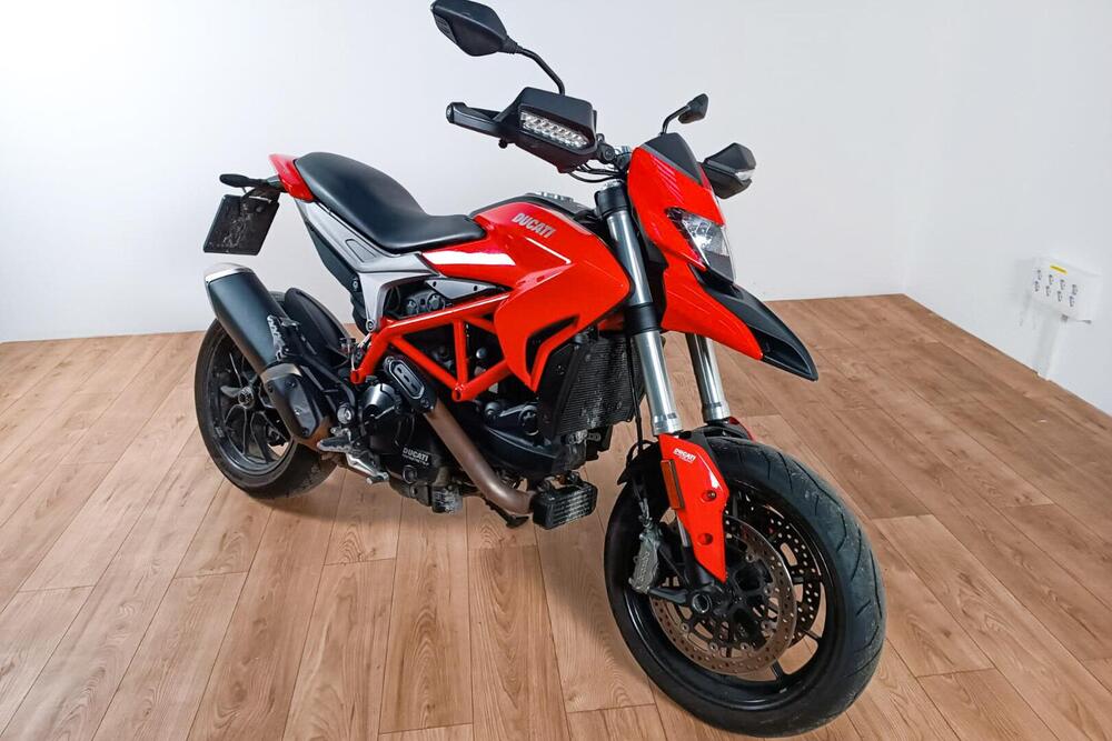 Ducati Hyperstrada 939 (2016 - 18) (2)